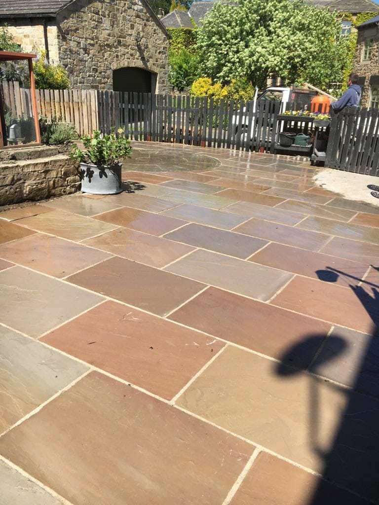 RIPPON BUFF HAND DRESSED CALIBRATED SANDSTONE 22MM 60X60CM FULL CRATE-21.6M2